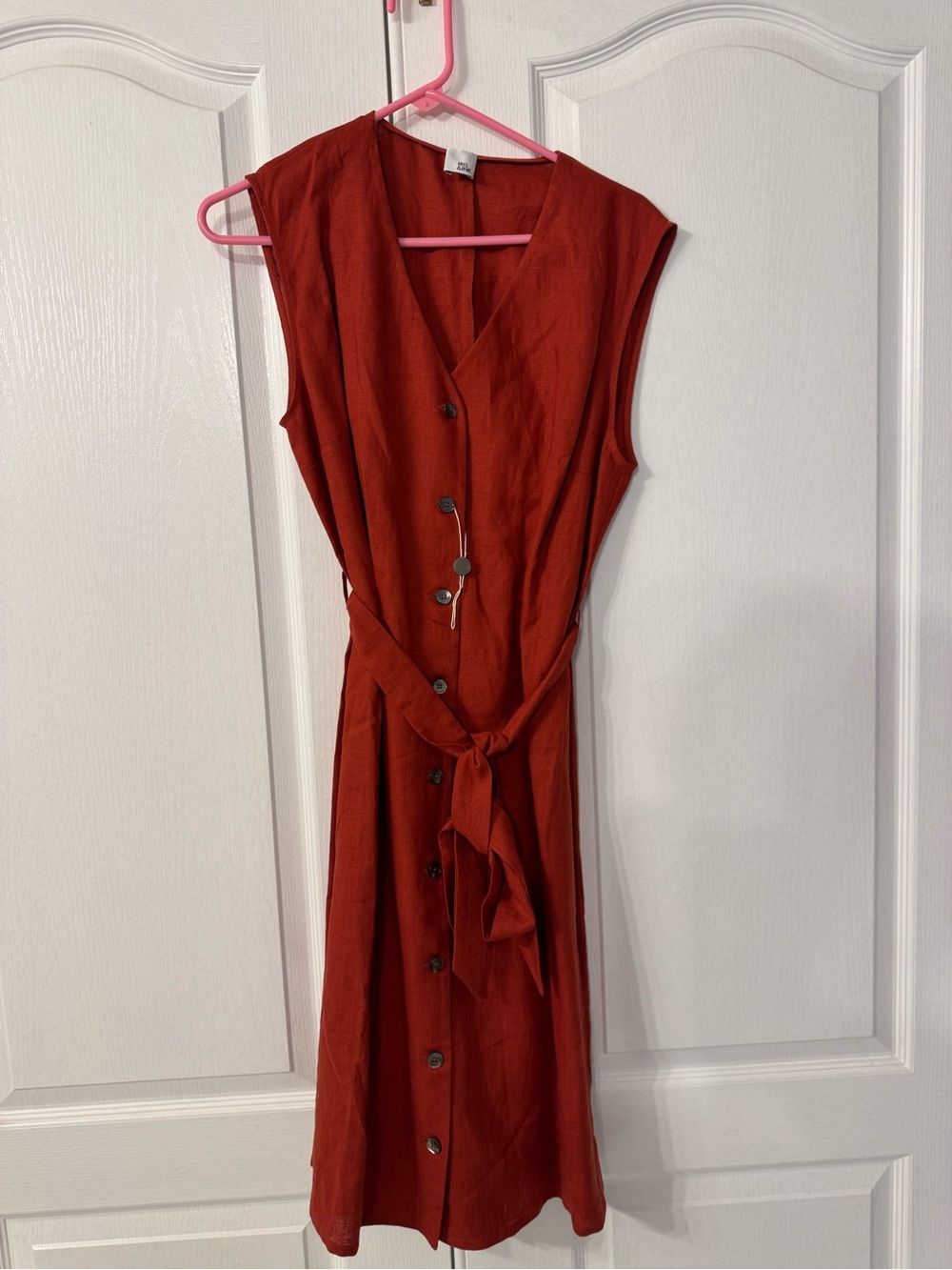 Iris & Ink Sleeveless Button-Front Midi Dress with Waist Tie - Rust Orange Large